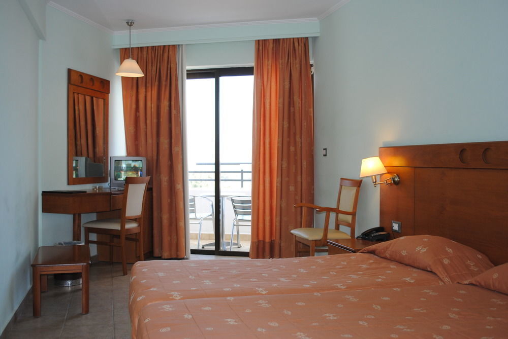 Hotel Cleopatra Superior à Kardamena  Extérieur photo