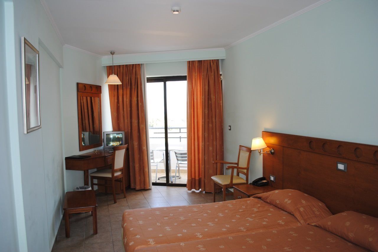 Hotel Cleopatra Superior à Kardamena  Extérieur photo